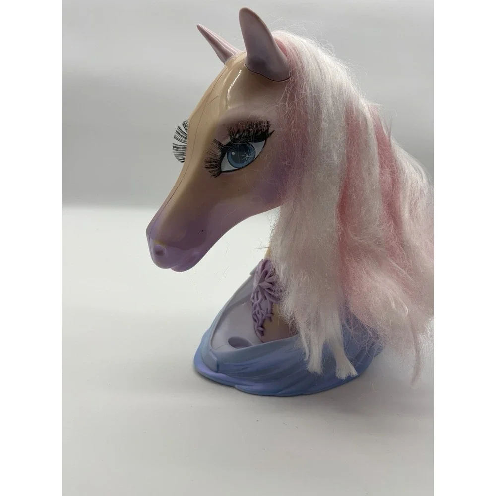 Barbie Horse Head Magic Of Pegasus Groom & Glam Styling Head 2004 Mattel